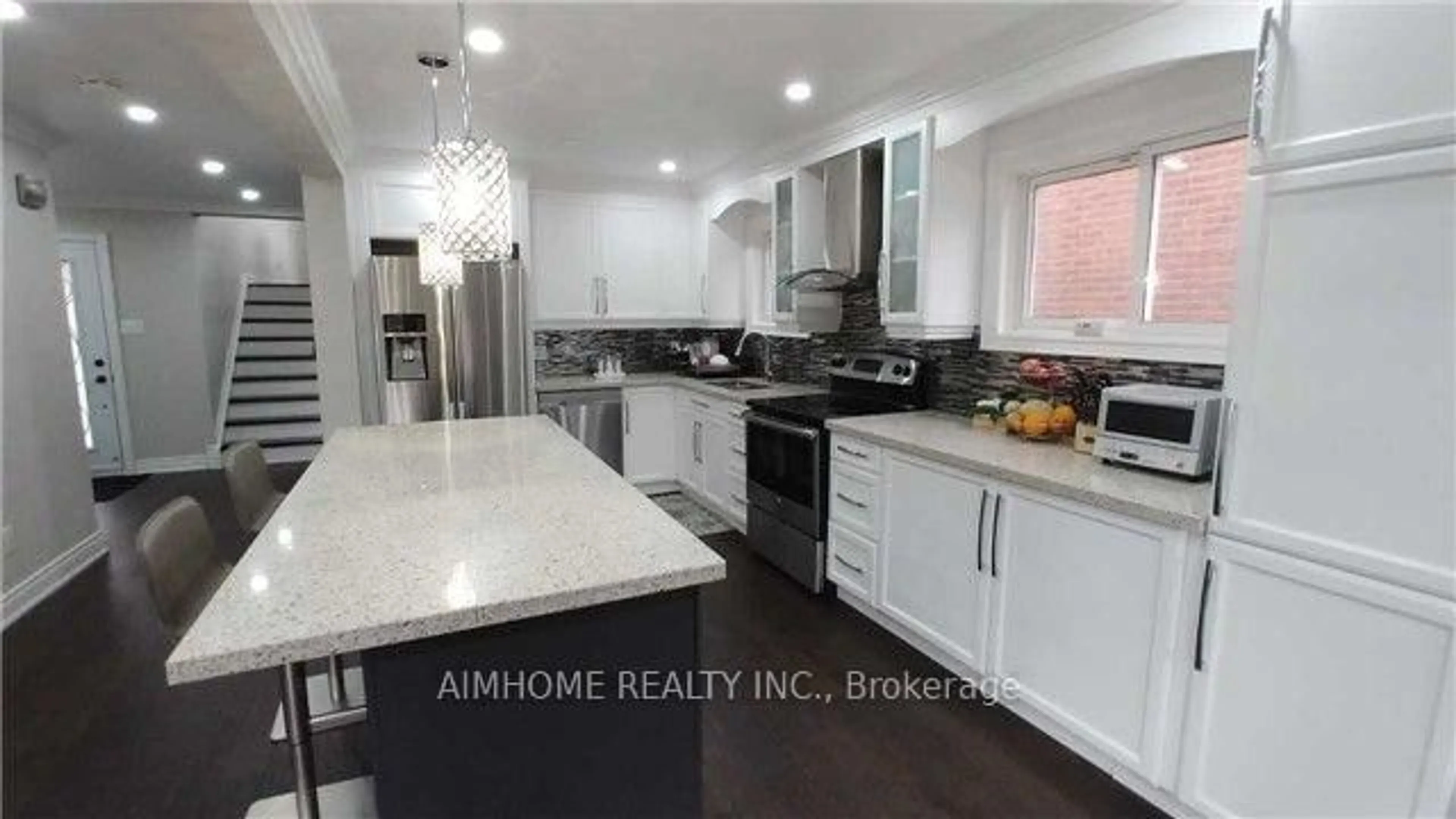 Contemporary kitchen, ceramic/tile floor for 655 Brougham Pl, Mississauga Ontario L5B 2Z5