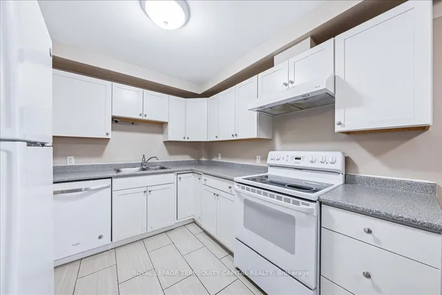 Additional image 26 of 2338, 2338R, 2340, Keele St