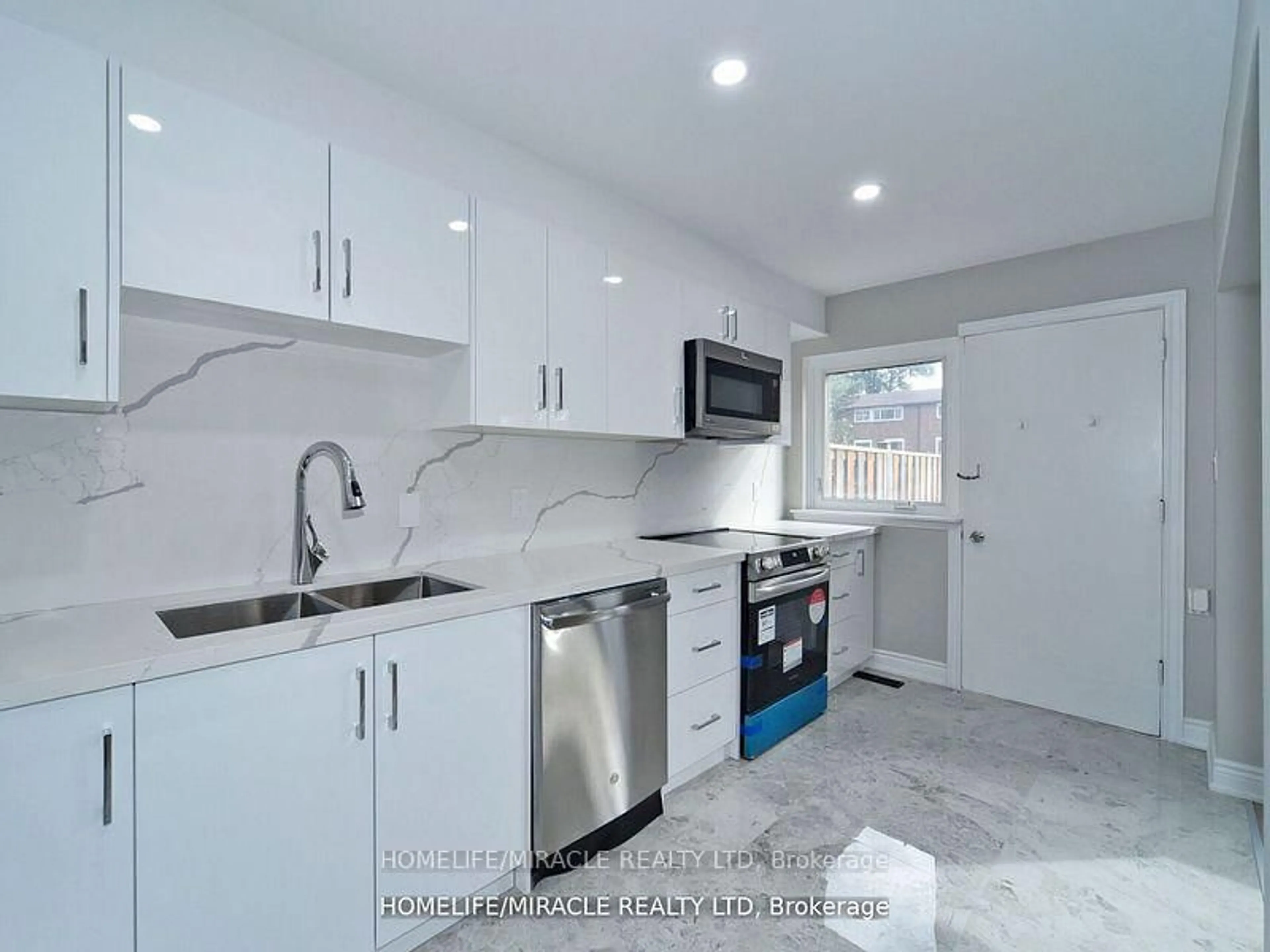 Standard kitchen, ceramic/tile floor for 6429 Finch Ave #82, Toronto Ontario M9V 1T3