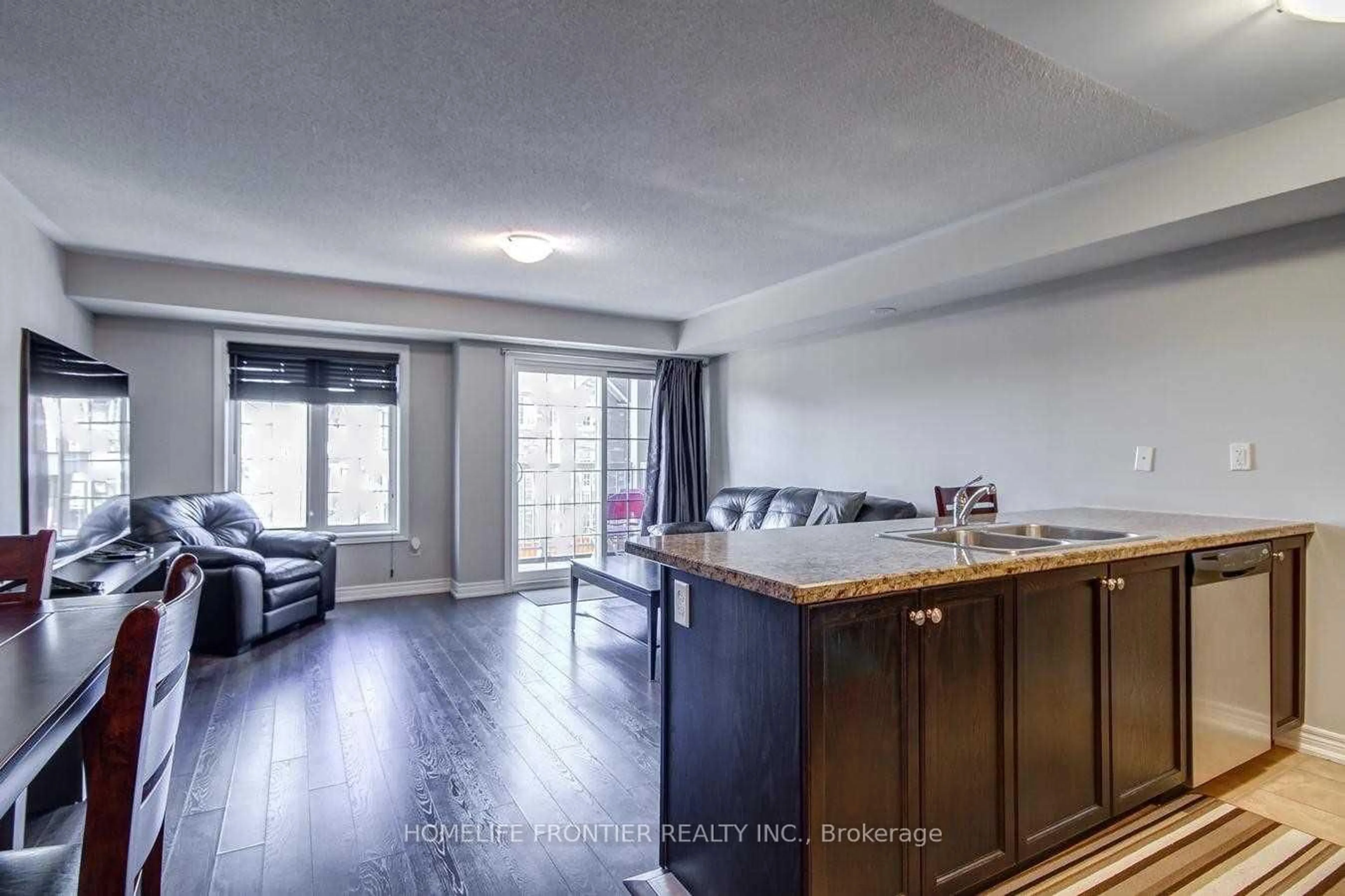Unknown for 137 Isaac Devins Blvd #6, Toronto Ontario M9M 0C4