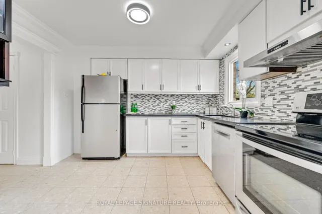 Additional property image - 337 Assiniboine Tr