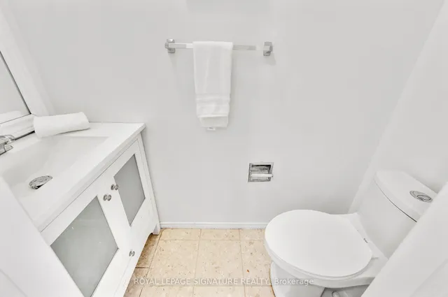Additional property image - 337 Assiniboine Tr