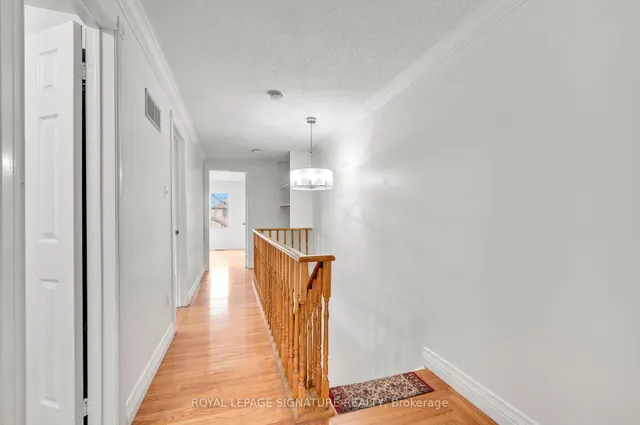 Additional property image - 337 Assiniboine Tr