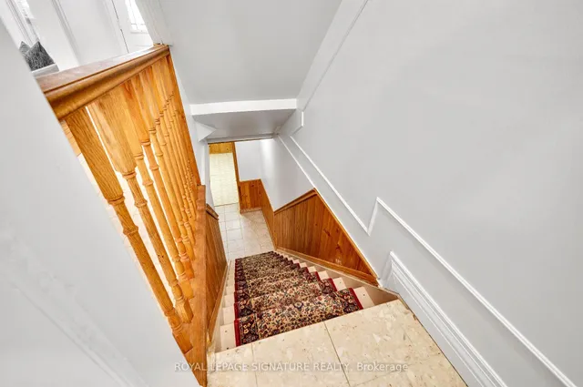 Additional property image - 337 Assiniboine Tr