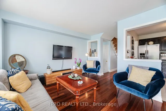 Additional property image - 770 Othello Crt Unit 70