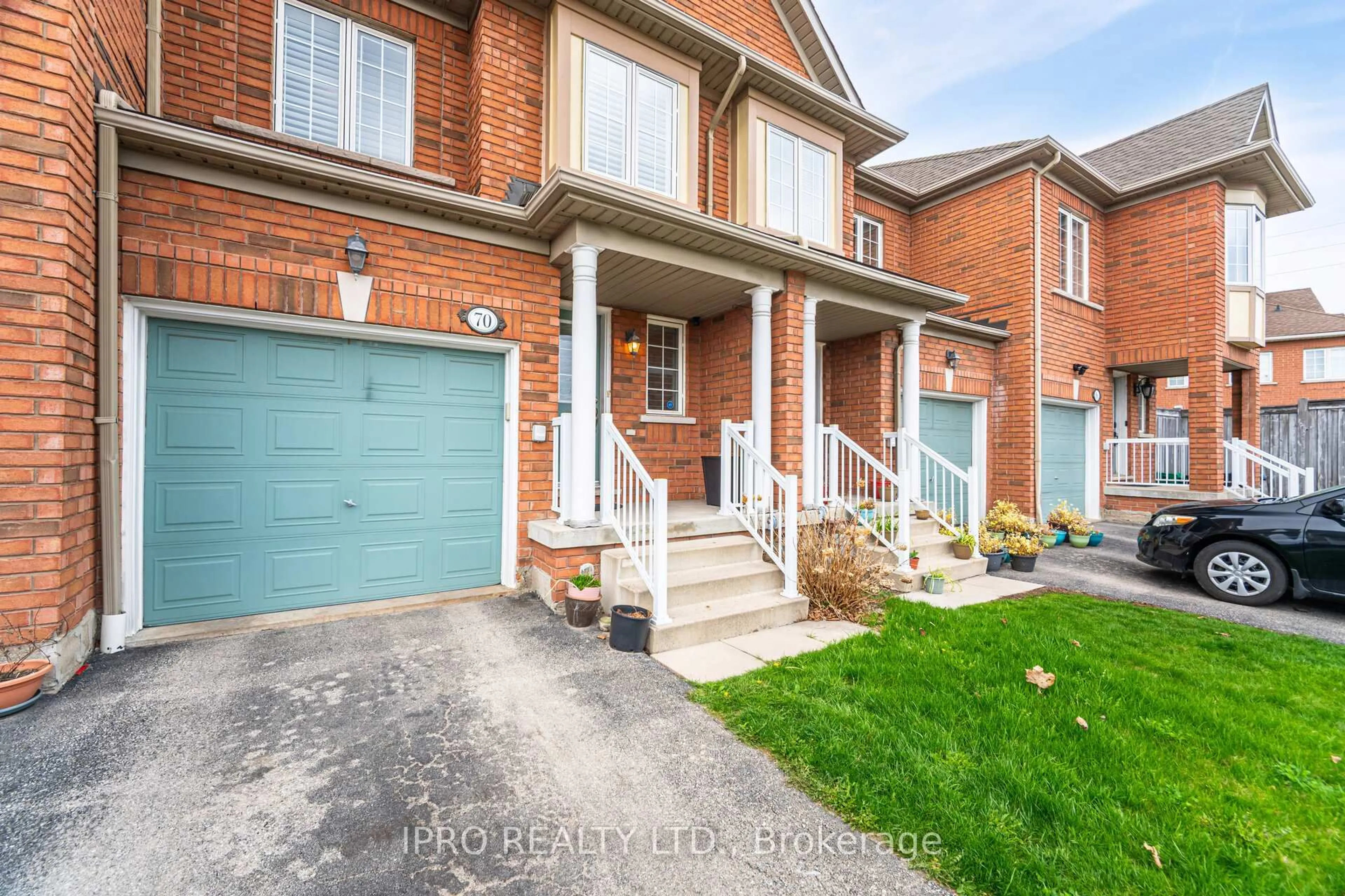 Home with brick exterior material, street for 770 Othello Crt #70, Mississauga Ontario L5W 1Y2