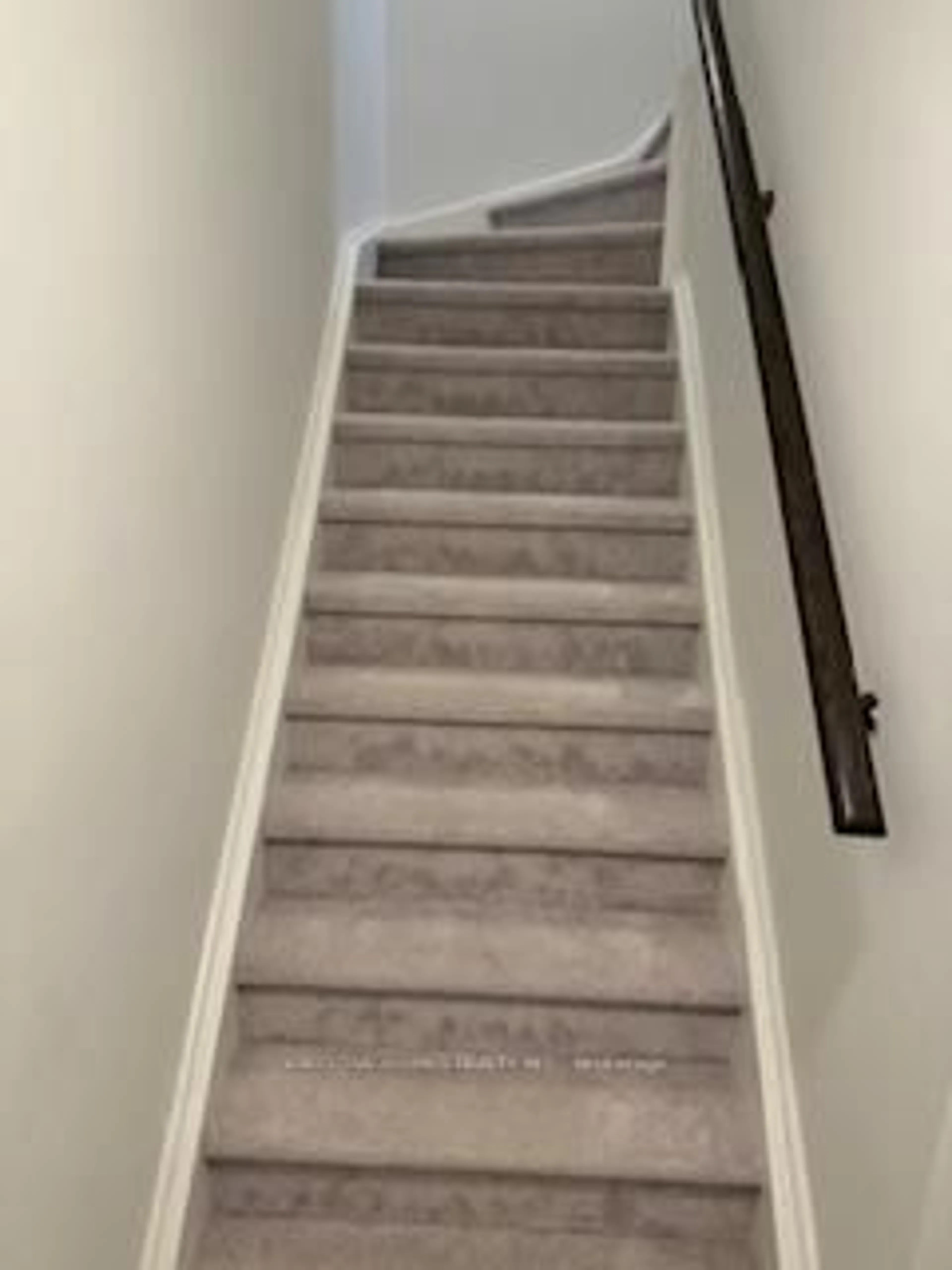 Stairs for 3409 Ridgeway Dr #36, Mississauga Ontario L5L 0B9