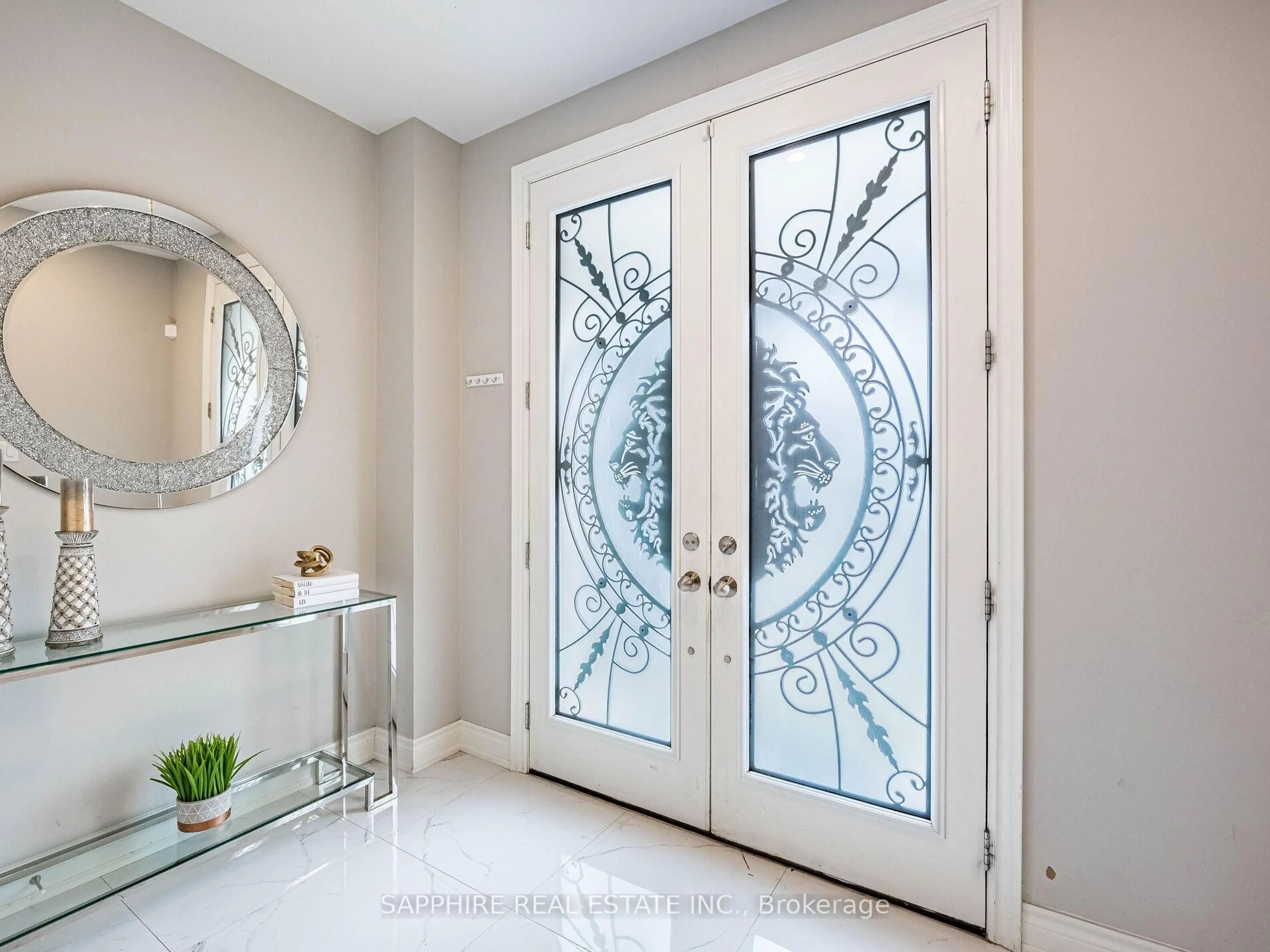 Indoor entryway for 1259 Mcphedran Pt, Milton Ontario L9E 1J5