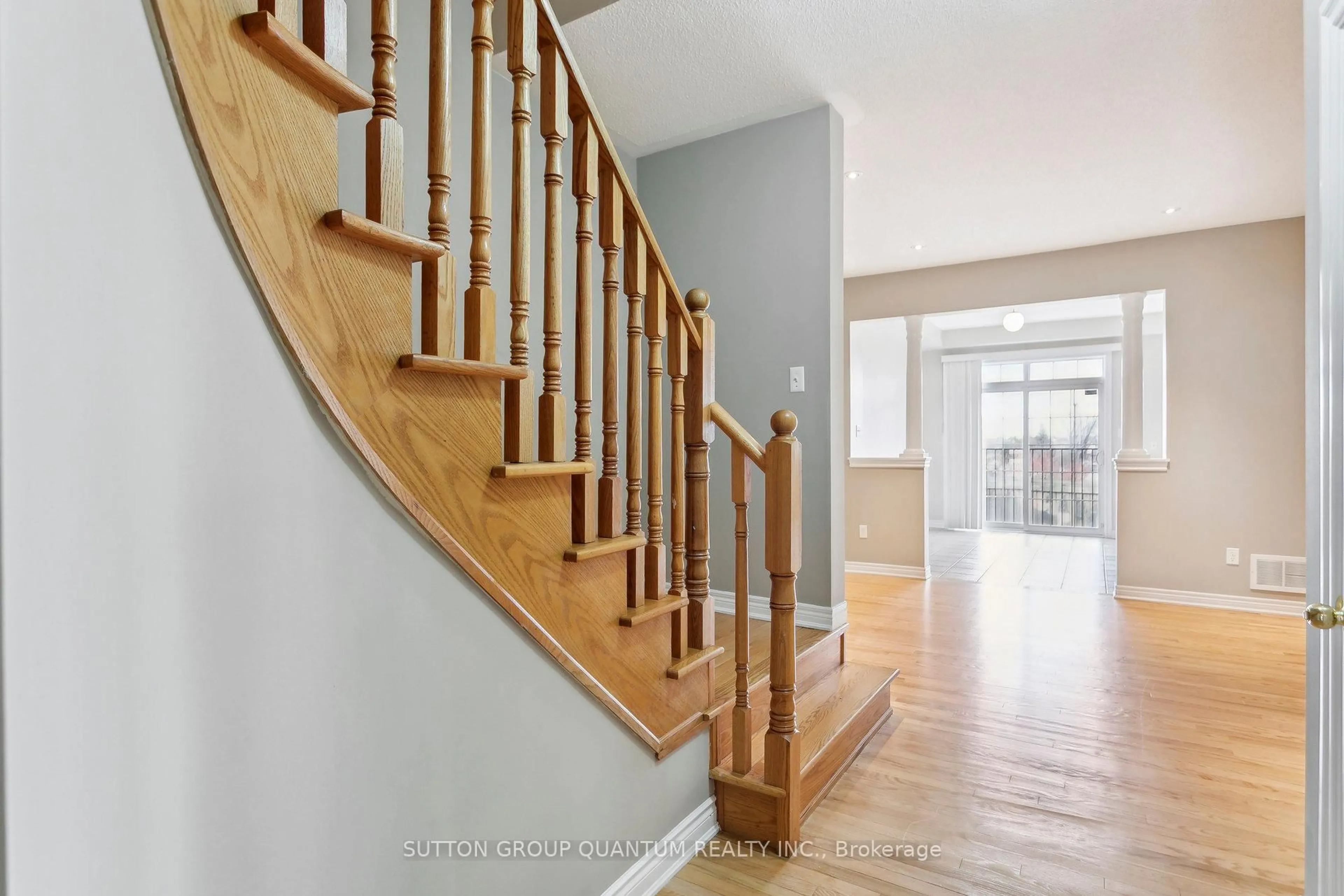 Unknown for 93 ROYAL VISTA Rd, Brampton Ontario L6Y 0N5