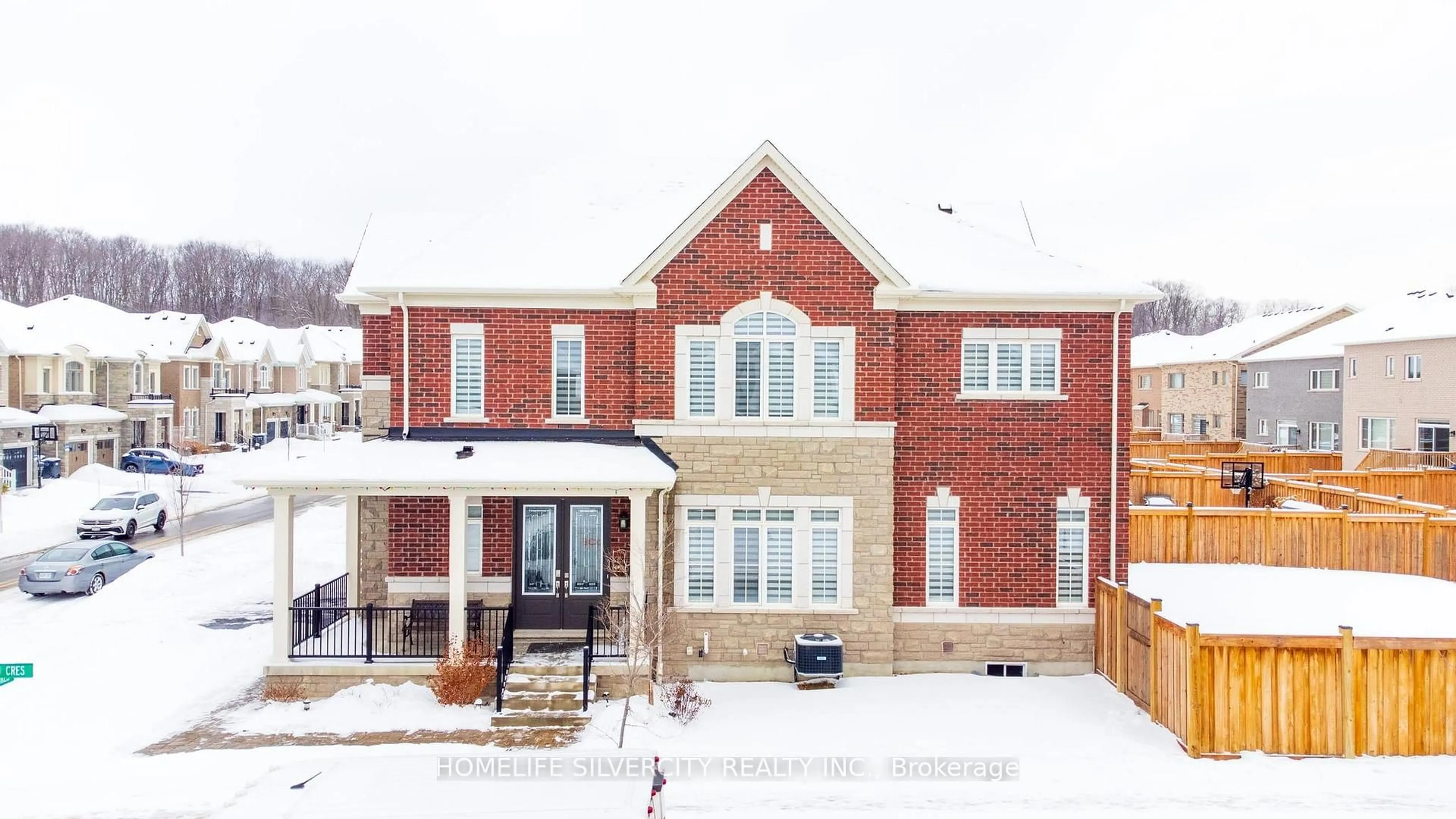 Home with brick exterior material, building for 60 Arthur Griffin Cres, Caledon Ontario L7C 4E9