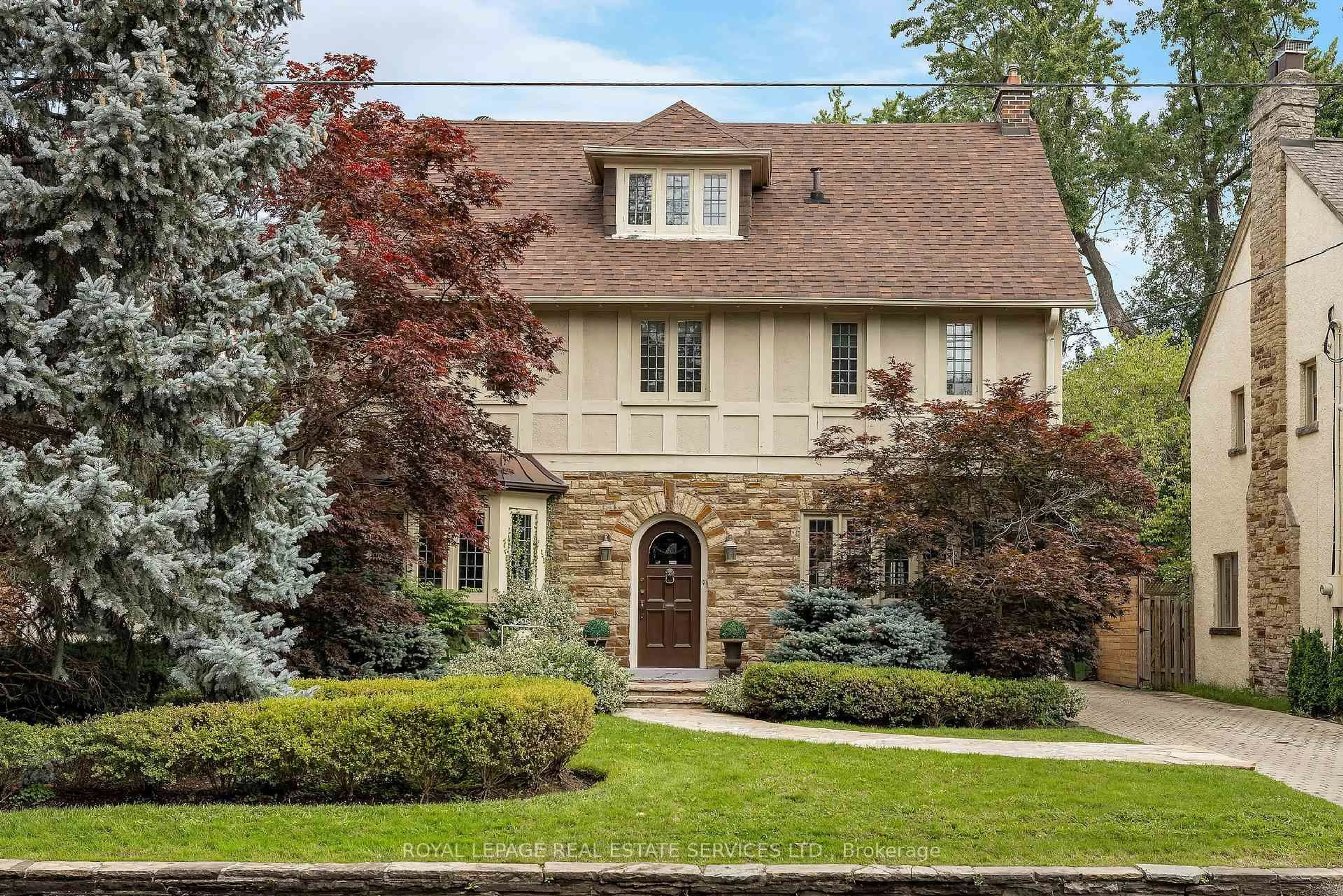 Home with brick exterior material, street for 95 The Kingsway N/A, Toronto Ontario M8X 2T6