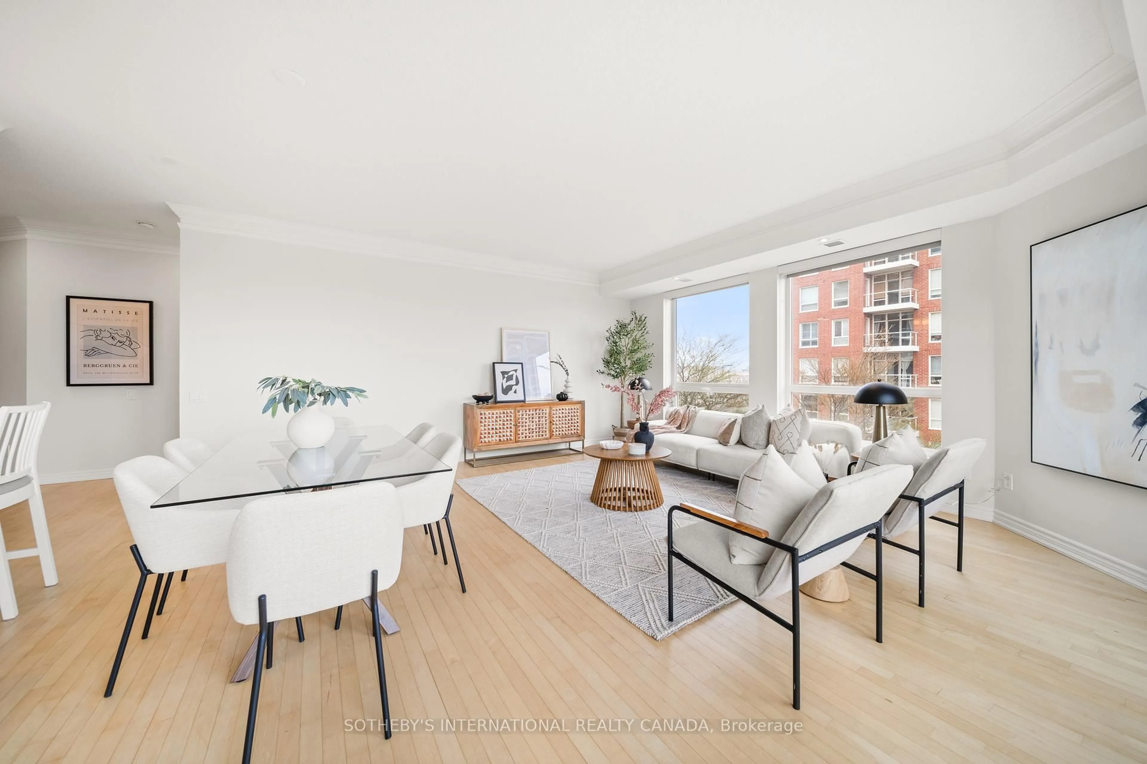 Living room with furniture, unknown for 40 Old Mill Rd #408, Oakville Ontario L6J 7W2