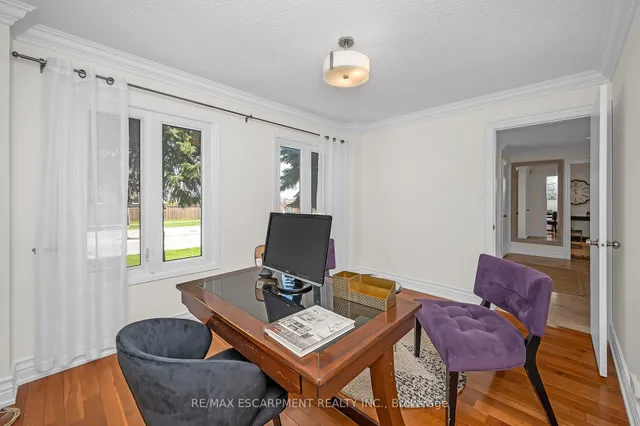 Additional property image - 2728 Guilford Cres
