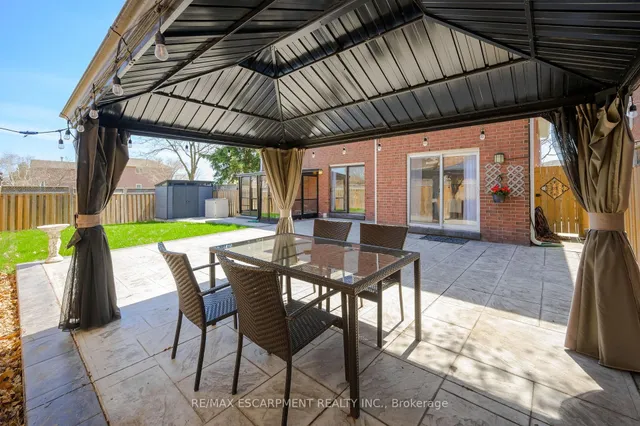 Additional property image - 2728 Guilford Cres