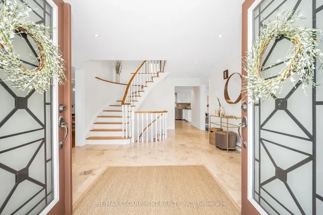 Additional property image - 2728 Guilford Cres