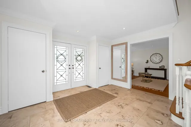 Additional property image - 2728 Guilford Cres