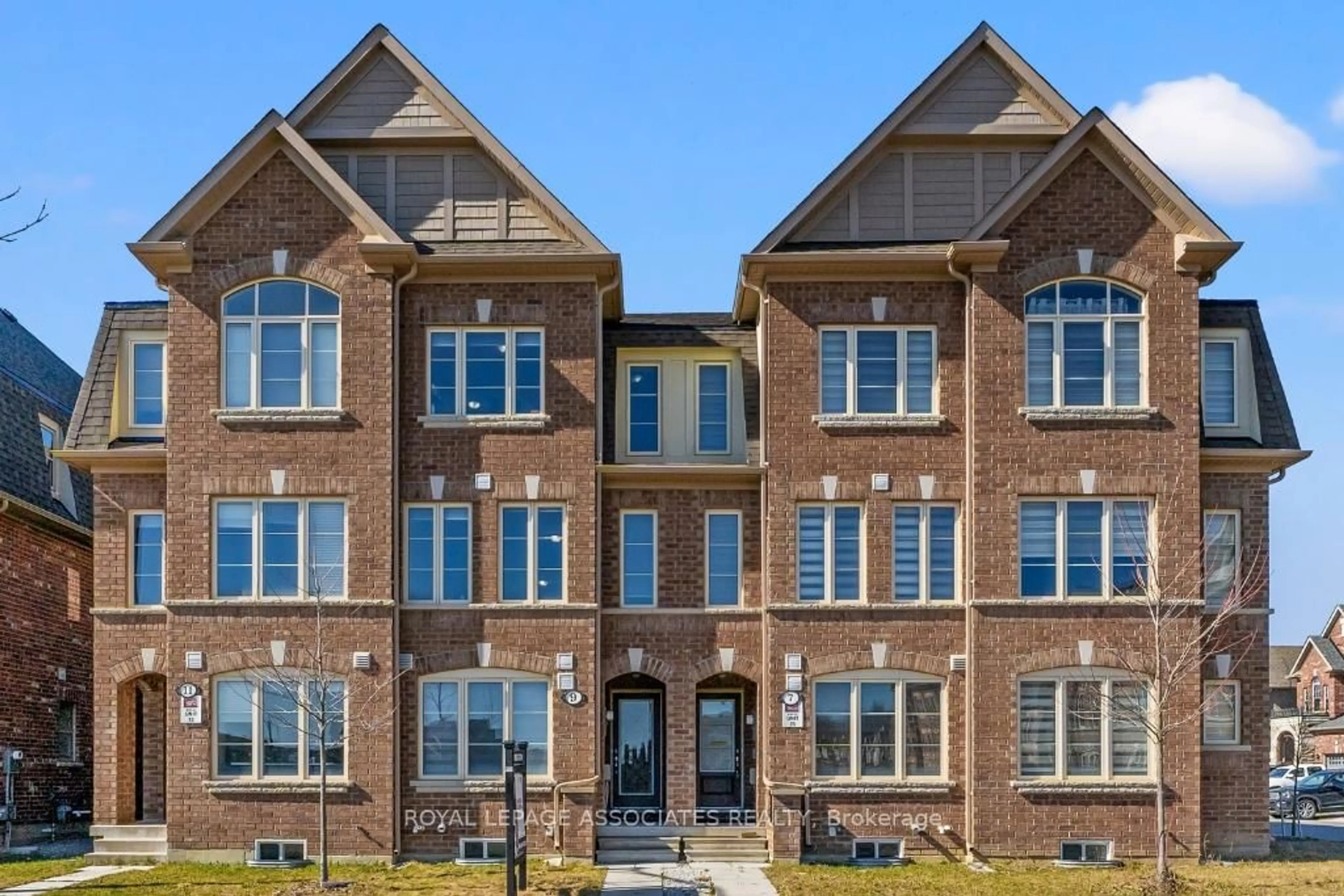 Home with brick exterior material, unknown for 9 Finegan Circ, Brampton Ontario L7A 4Z7