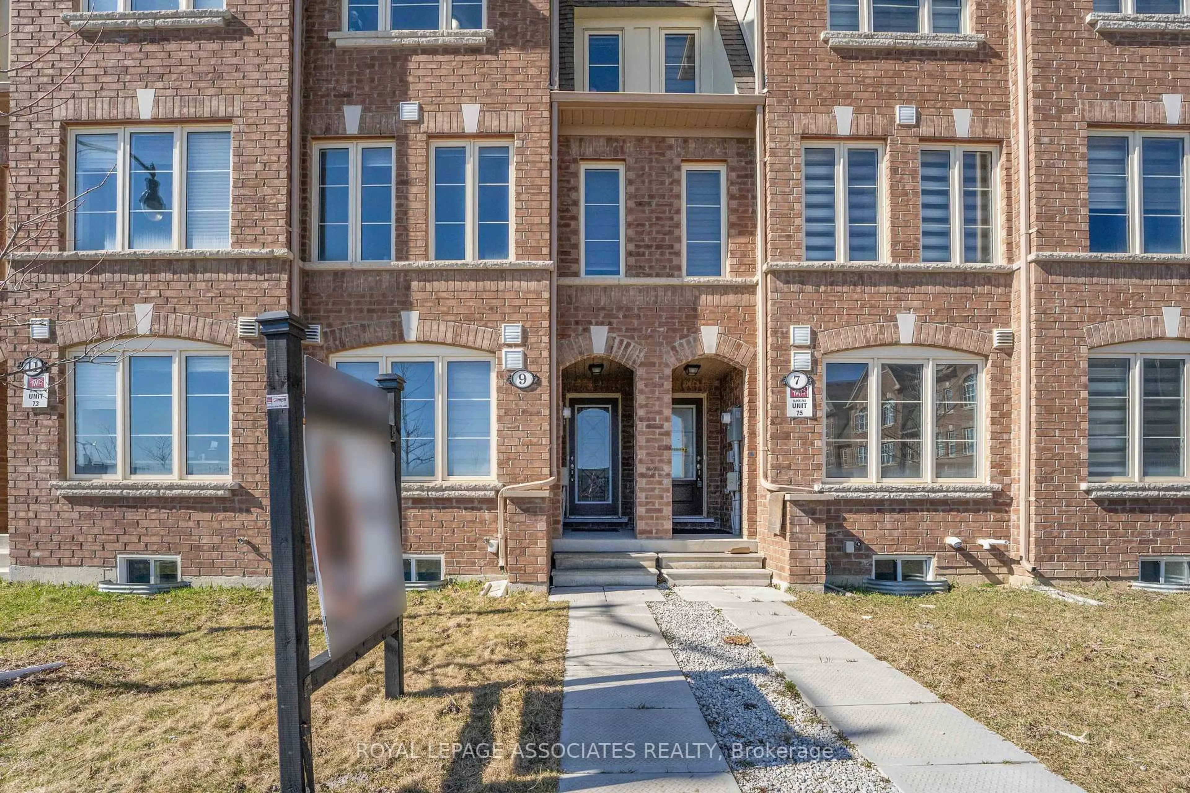 Home with brick exterior material, street for 9 Finegan Circ, Brampton Ontario L7A 4Z7