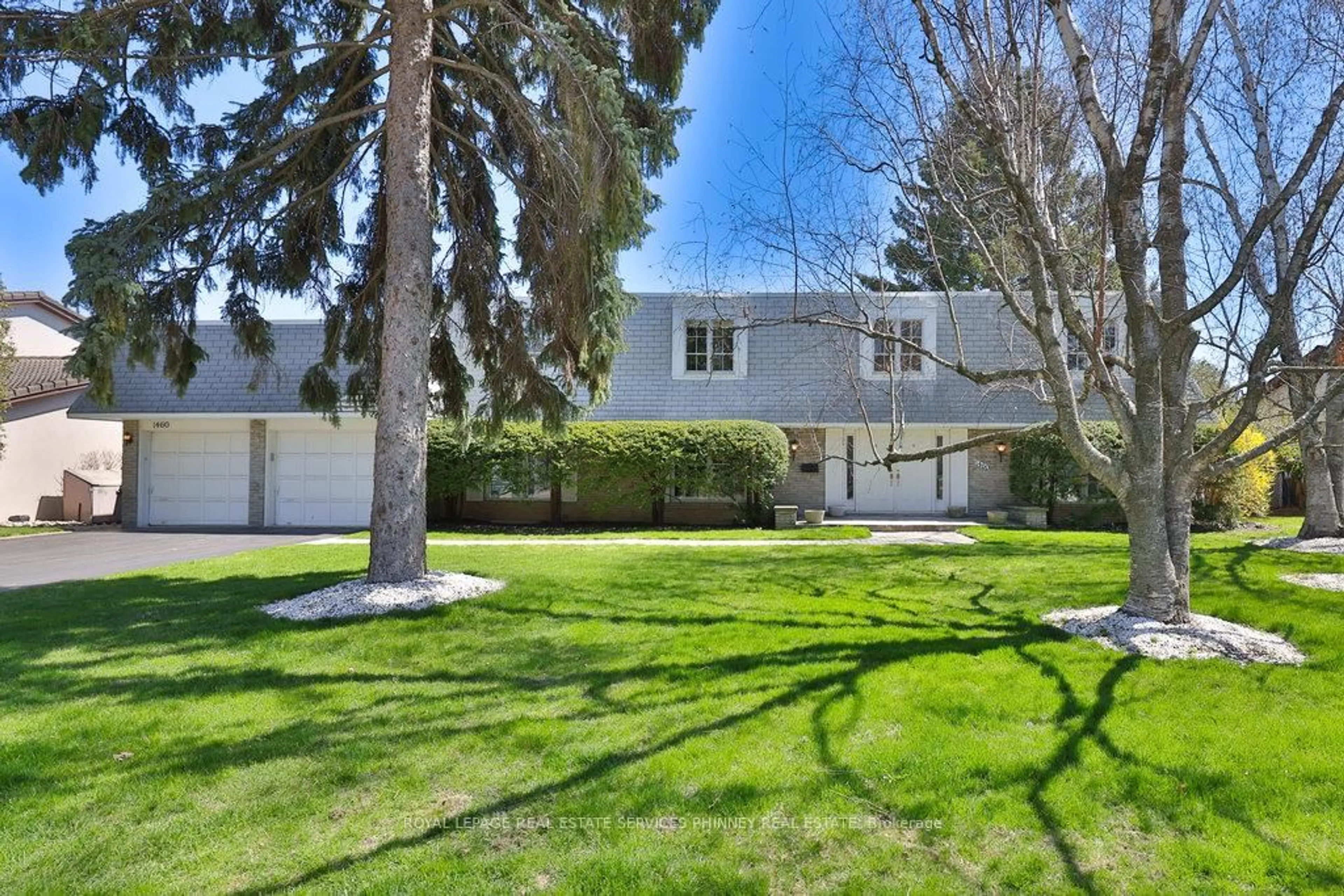 Patio, street for 1460 Watersedge Rd, Mississauga Ontario L5J 1A4