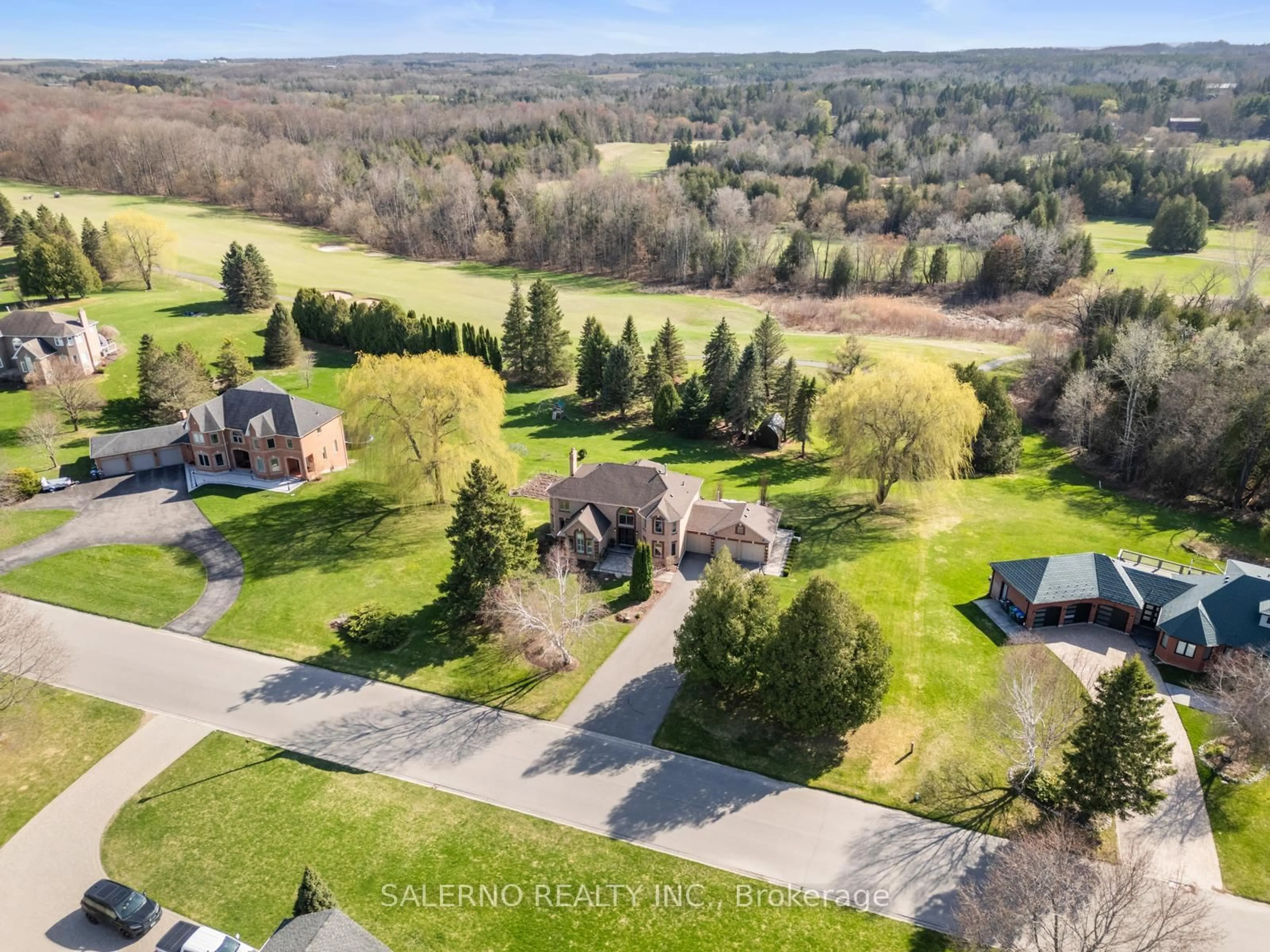 A pic from outside/outdoor area/front of a property/back of a property/a pic from drone, unknown for 41 Mccauley Dr, Caledon Ontario L7E 0B6