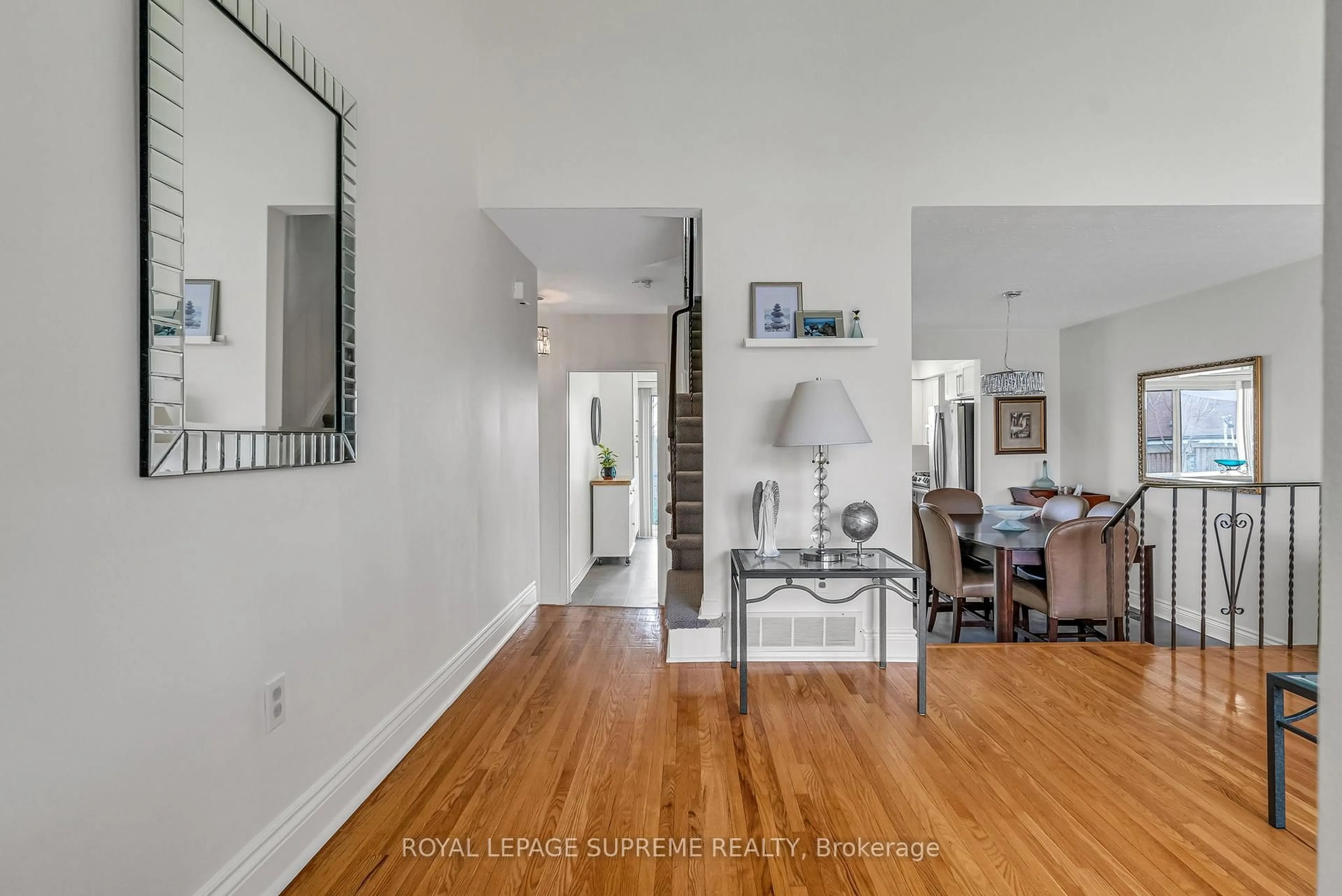 Unknown for 58 Derrydown Rd, Toronto Ontario M3J 1R3