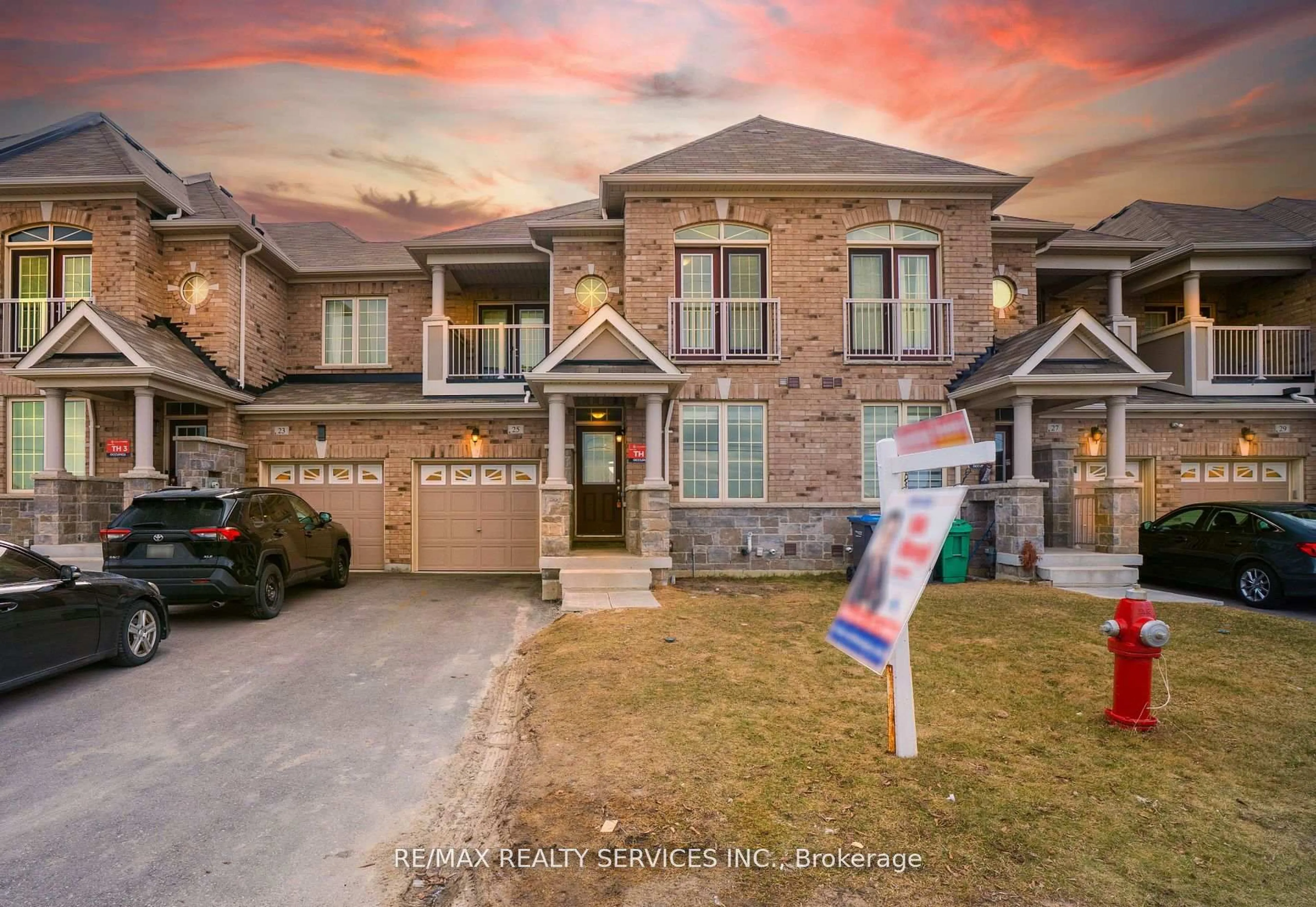 Home with brick exterior material, street for 25 Enclave Tr, Brampton Ontario L6R 4B2