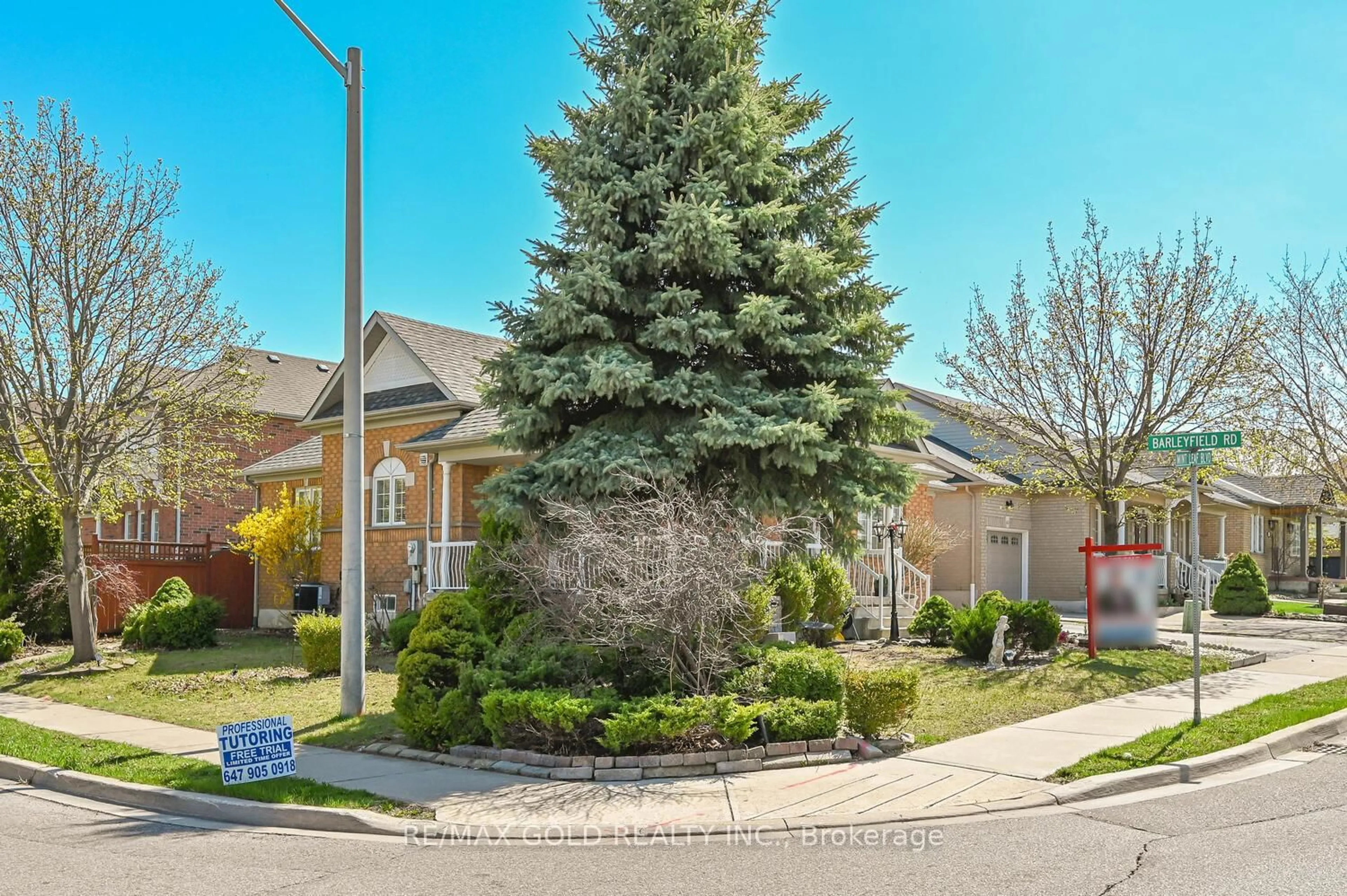 Unknown for 156 Barleyfield Rd, Brampton Ontario L6R 2K3