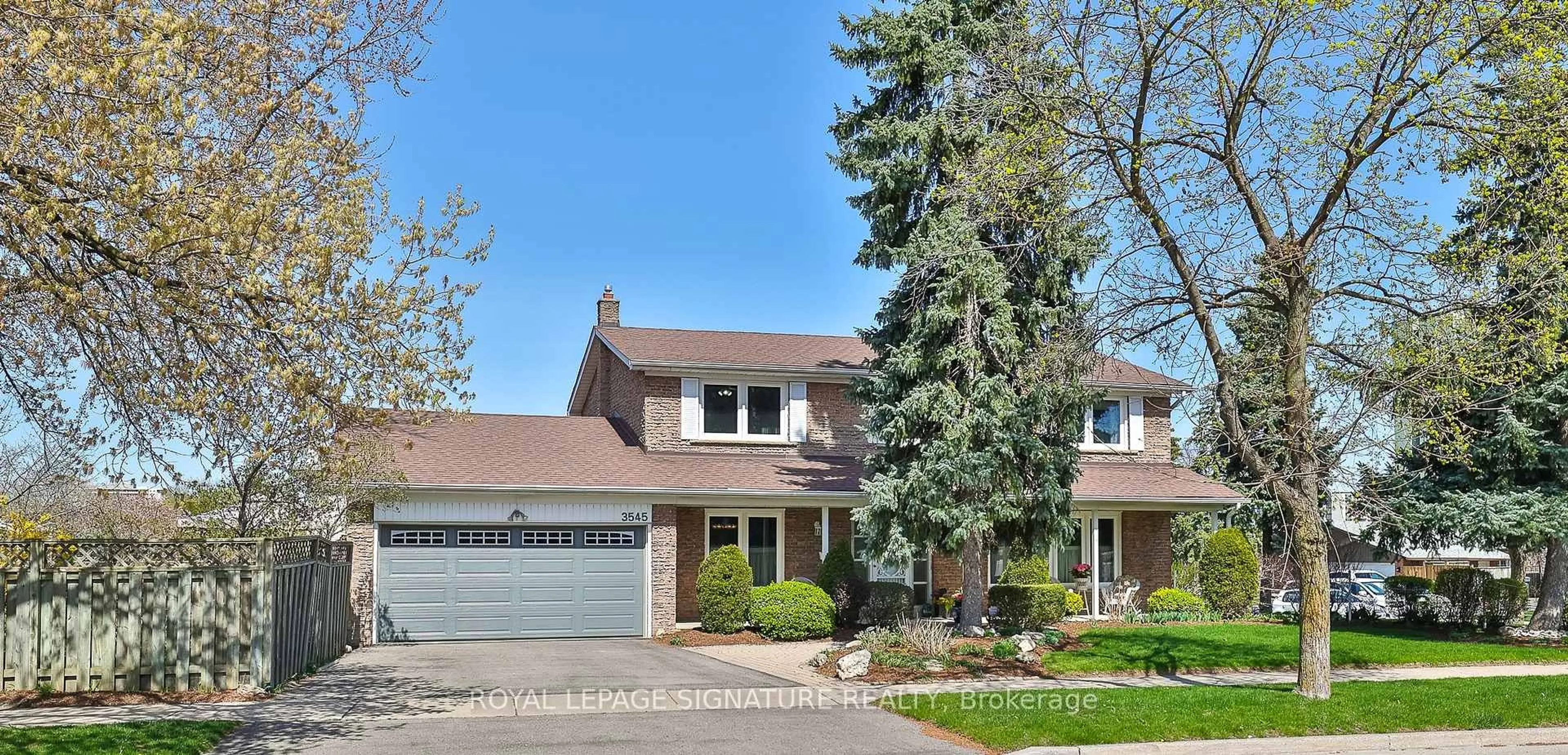 Home with brick exterior material, street for 3545 Twinmaple Dr, Mississauga Ontario L4Y 3P9