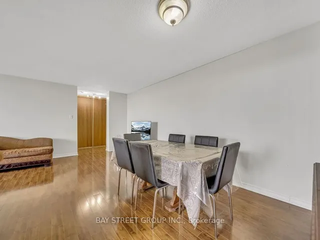 Additional property image - 18 Knightsbridge Rd Unit 1003