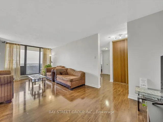 Additional property image - 18 Knightsbridge Rd Unit 1003