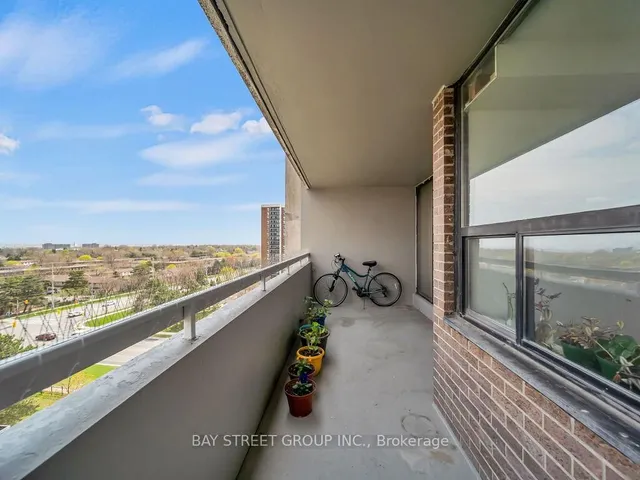 Additional property image - 18 Knightsbridge Rd Unit 1003