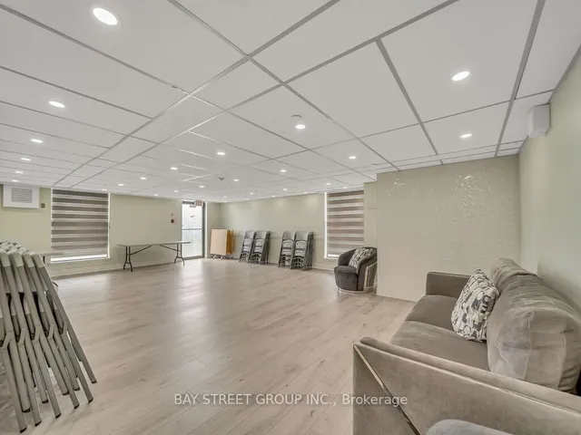 Additional property image - 18 Knightsbridge Rd Unit 1003