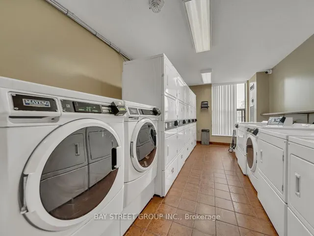 Additional property image - 18 Knightsbridge Rd Unit 1003