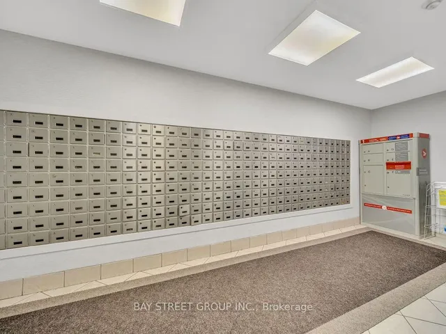 Additional property image - 18 Knightsbridge Rd Unit 1003