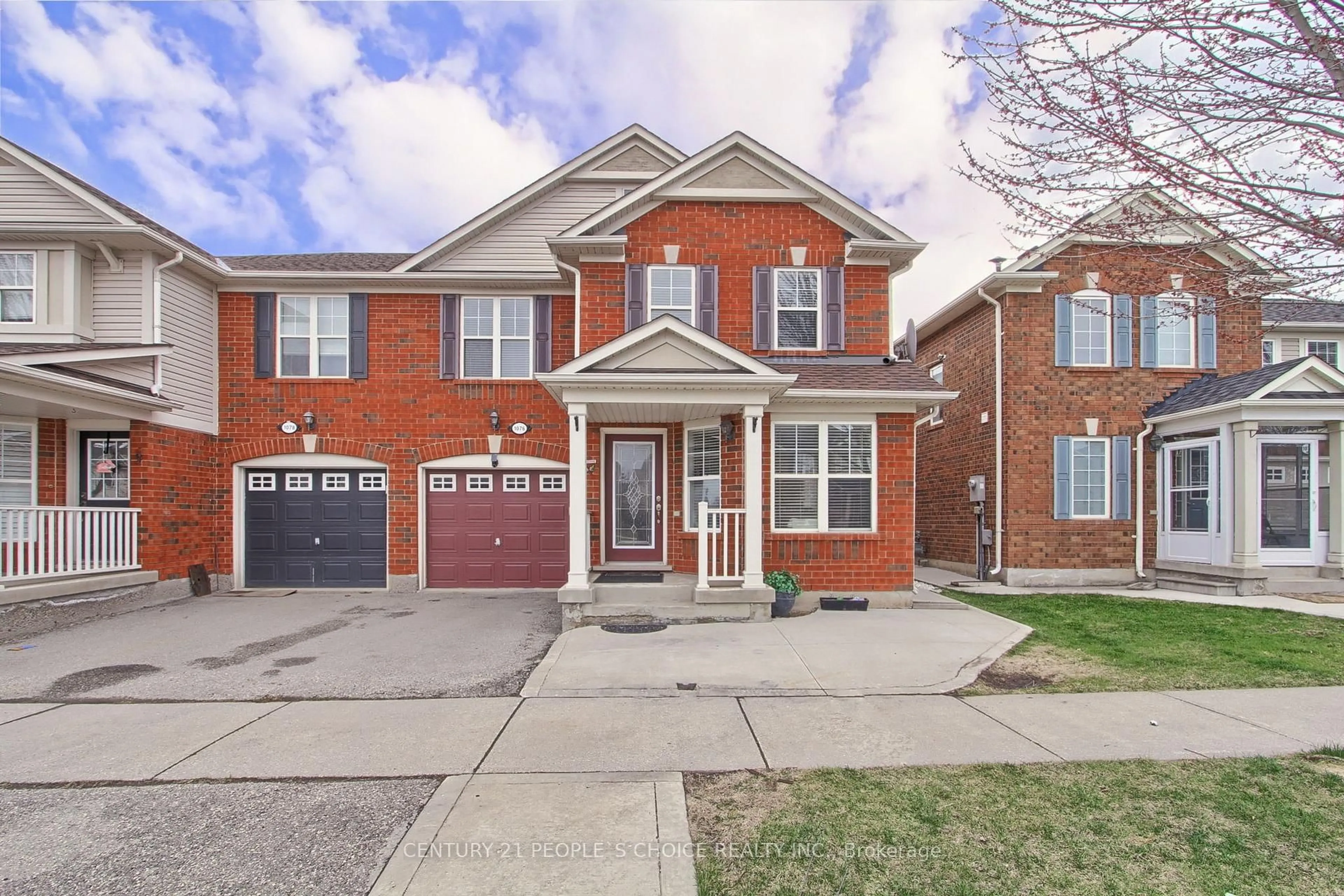 Home with brick exterior material, street for 1076 Clark Blvd, Milton Ontario L9T 6Y5