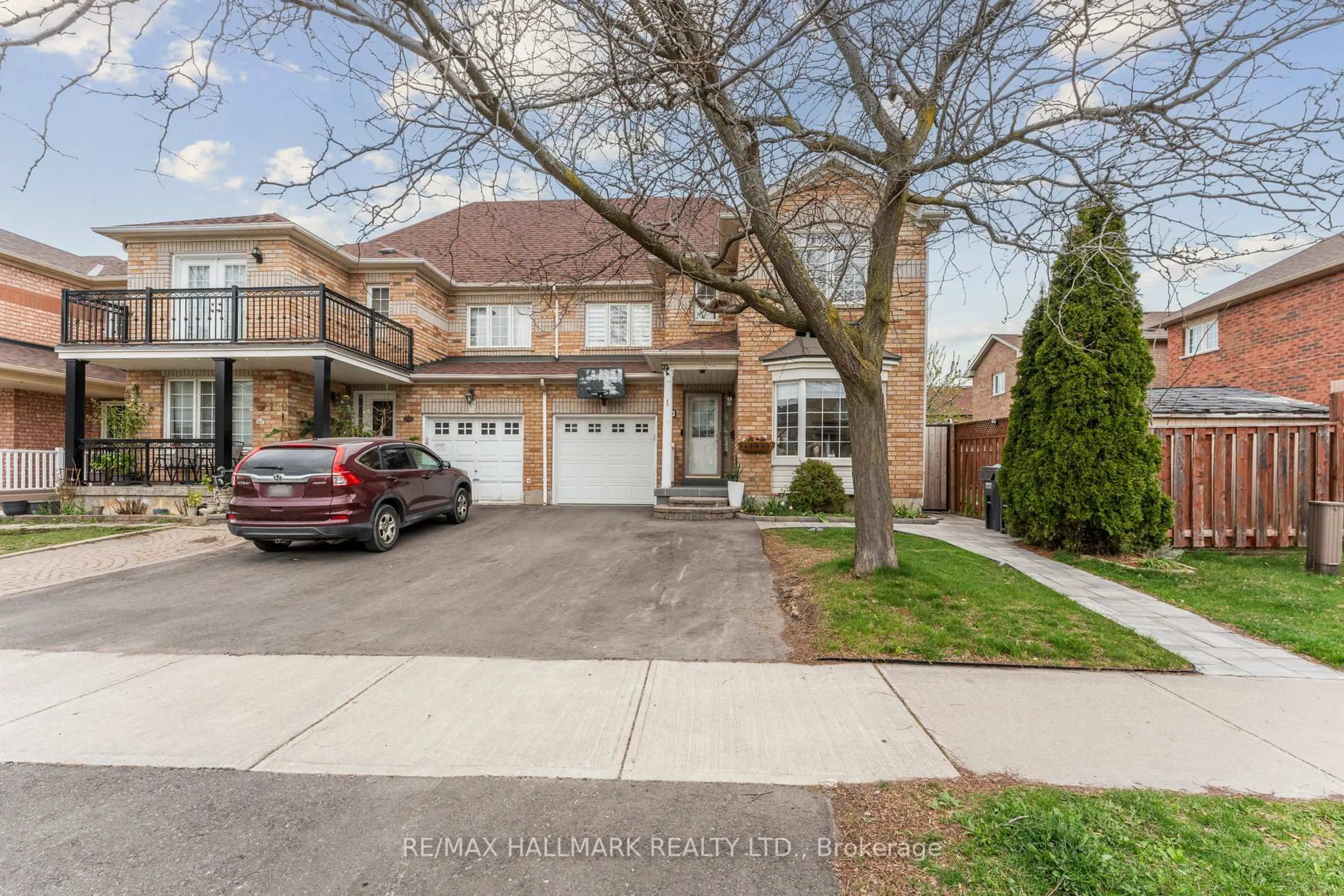 Home with brick exterior material, street for 128 Seaside Circ, Brampton Ontario L6R 2G9
