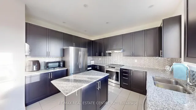 Additional image 28 of 16 O'connor Cres