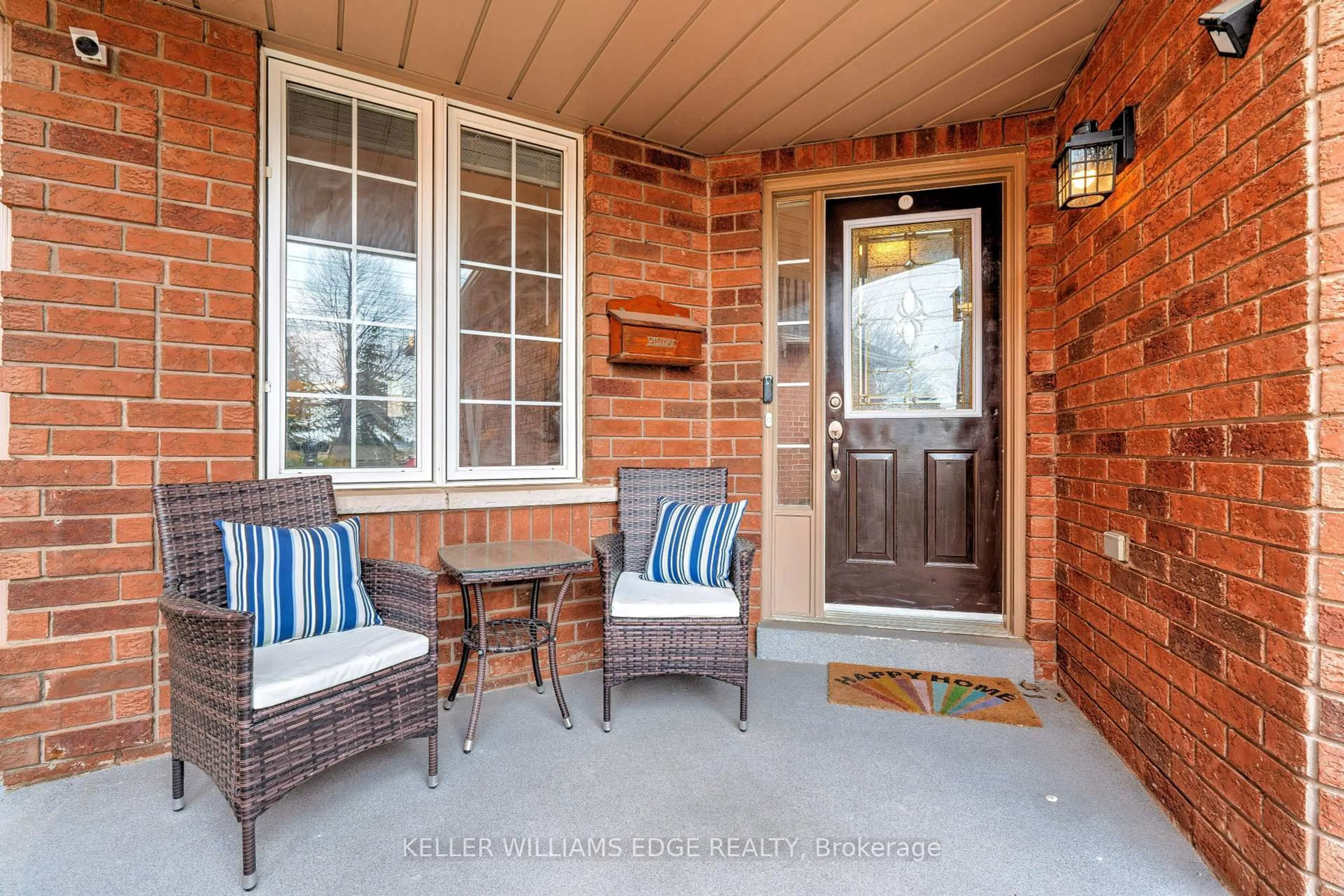 Indoor entryway for 3806 Windhaven Dr, Mississauga Ontario L5N 7V6