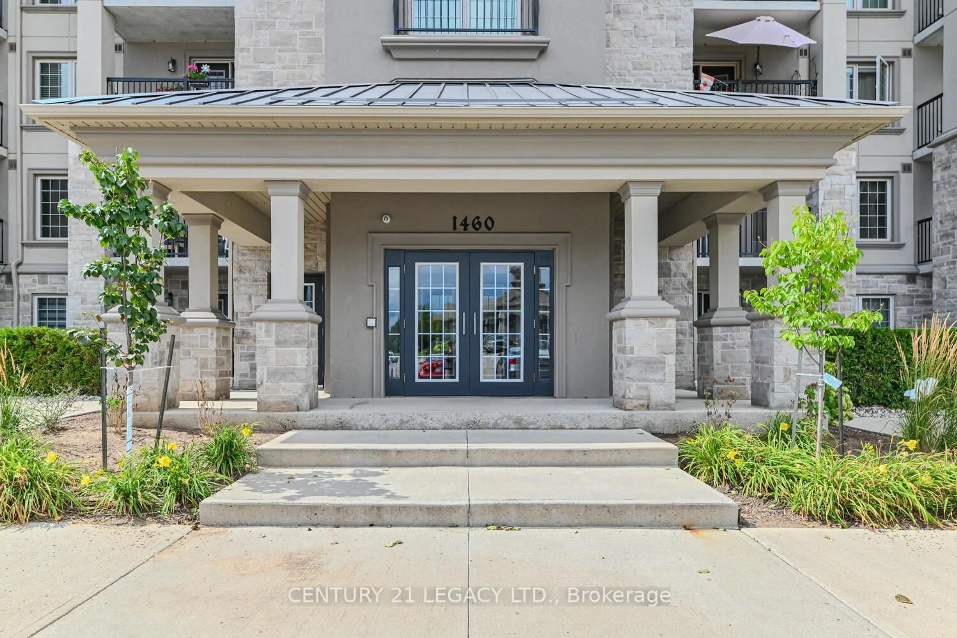 Indoor entryway for 1460 Main St #214, Milton Ontario L9T 8W5