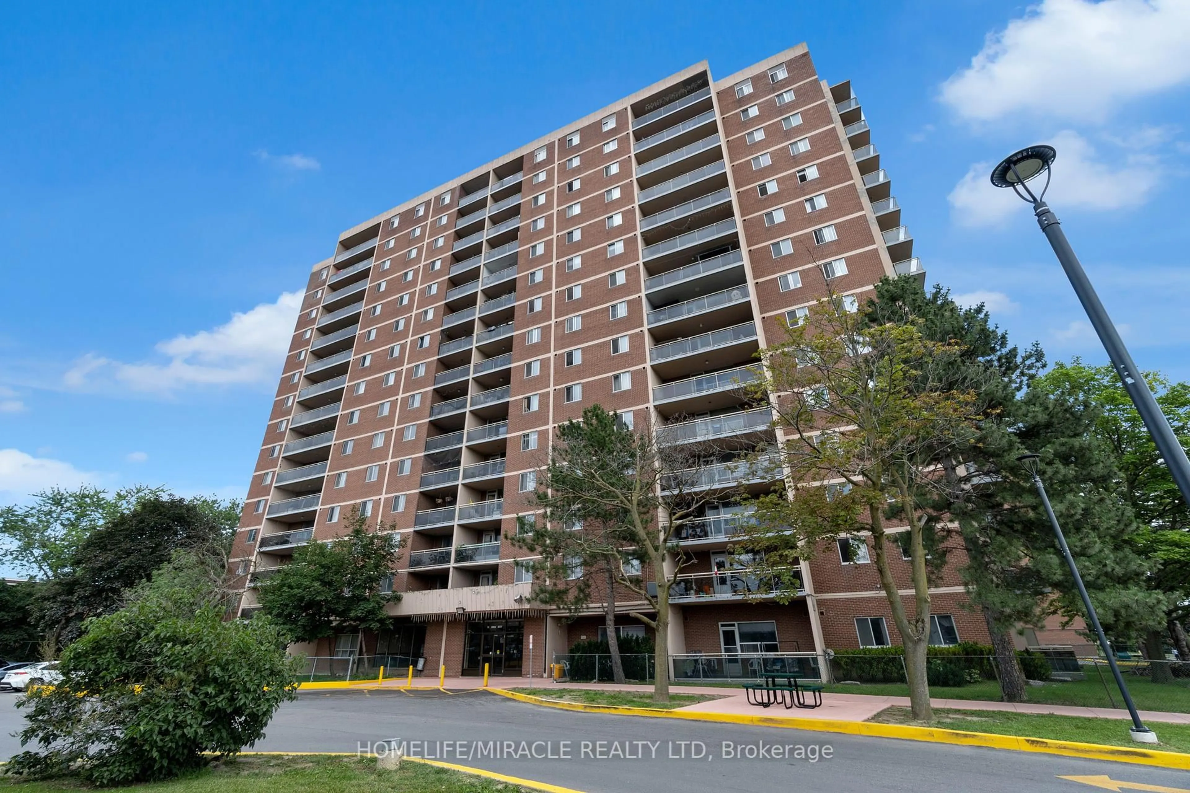 Unknown for 49 Silverstone Dr #1108, Toronto Ontario M9V 3G2