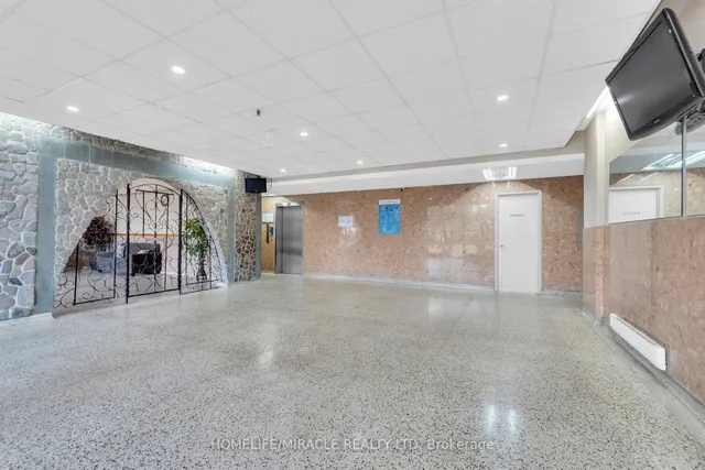 Additional image 35 of 49 Silverstone Dr Unit 1108