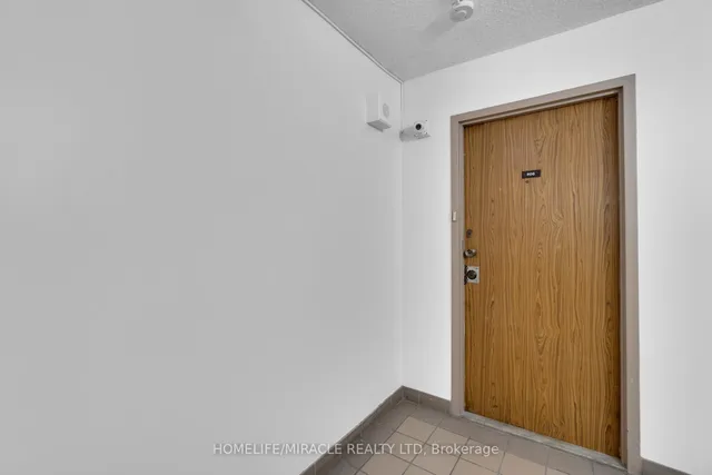 Additional image 33 of 49 Silverstone Dr Unit 1108