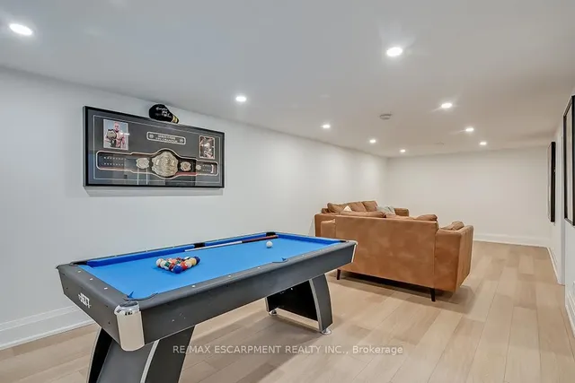 Additional property image - 564 Maplehill Dr
