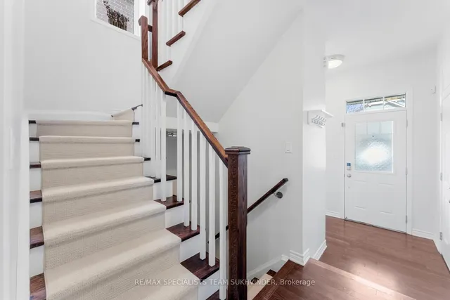 Additional property image - 604 Langholm St