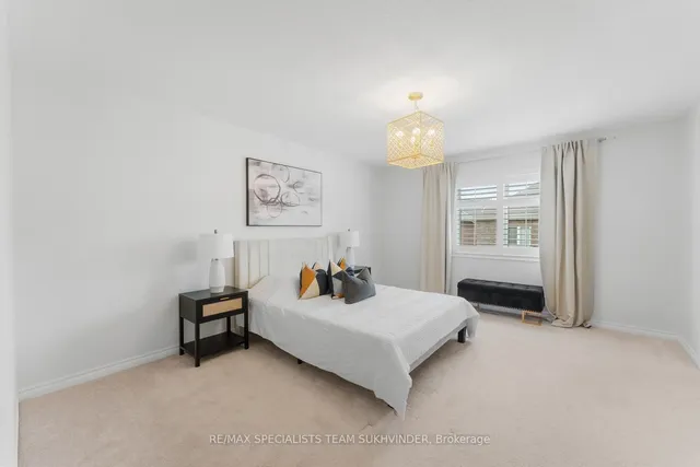 Additional property image - 604 Langholm St