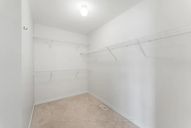 Additional property image - 604 Langholm St