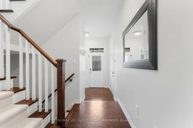 Additional property image - 604 Langholm St