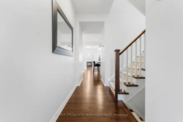 Additional property image - 604 Langholm St
