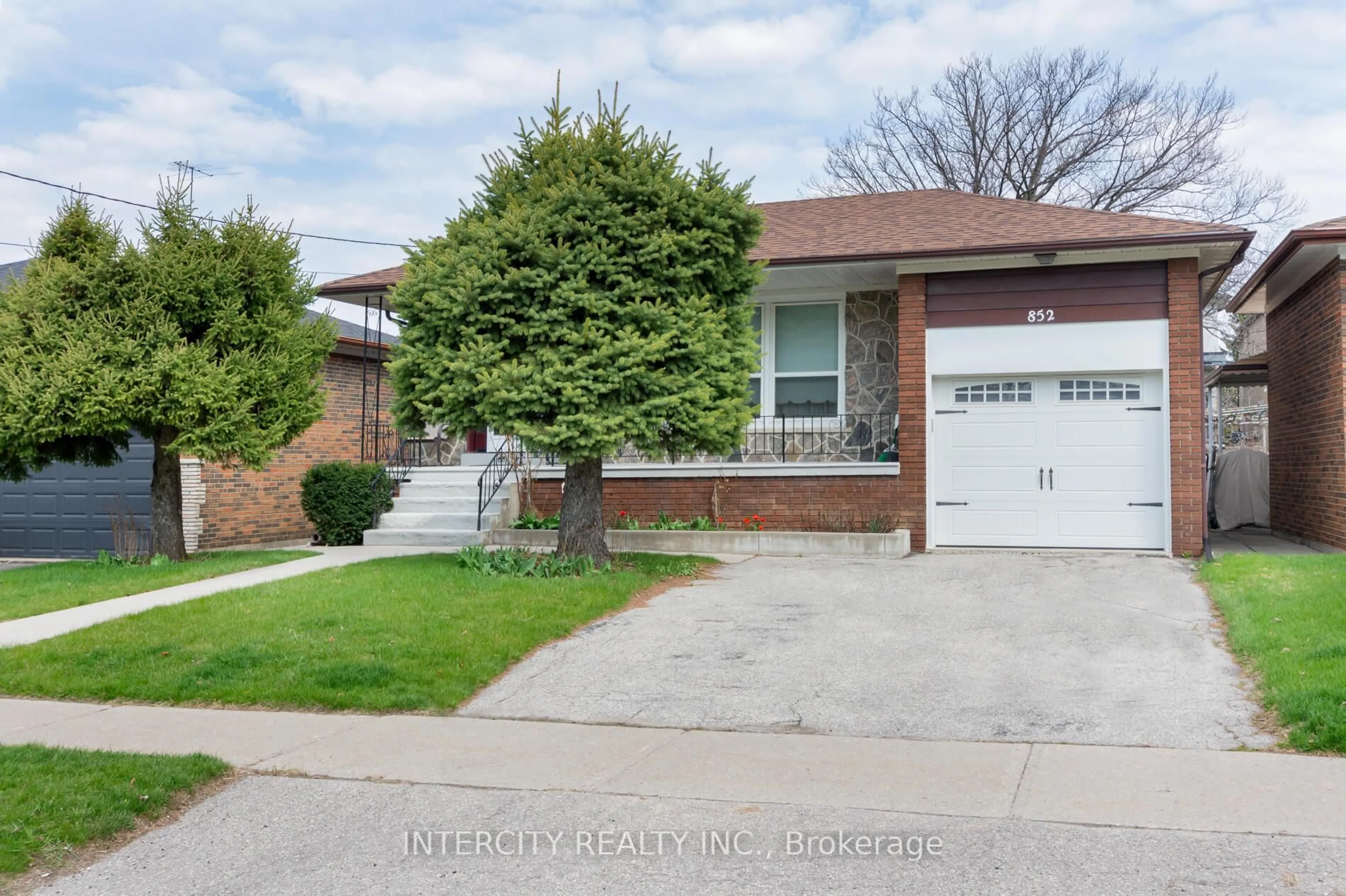 Home with brick exterior material, street for 852 Glencairn Ave, Toronto Ontario M6B 2A5