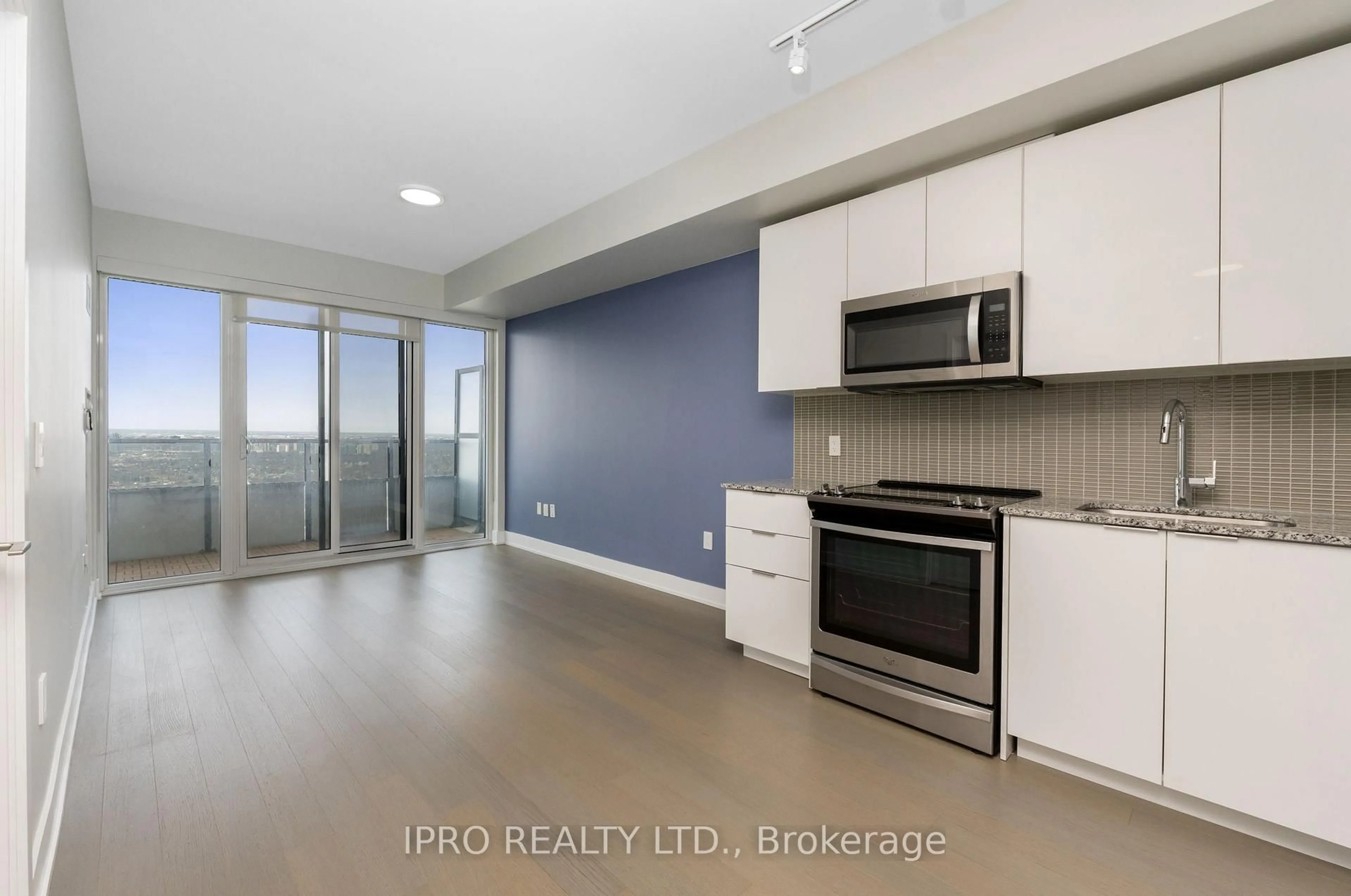 Unknown for 30 Shore Breeze Dr #5810, Toronto Ontario M8V 0J1